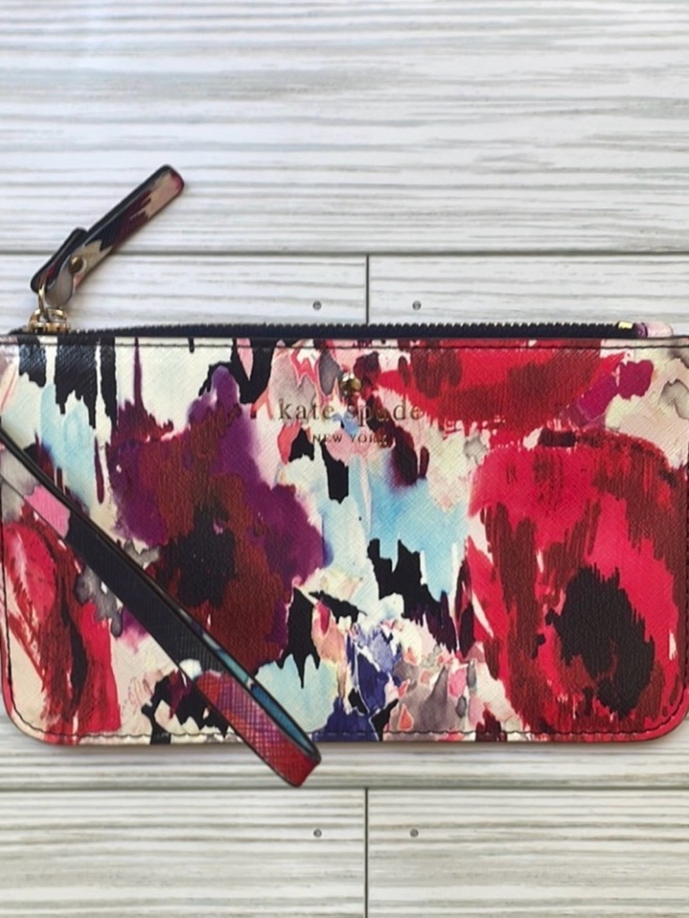 Kate Spade Cedar Street Floral Wristlet w/Storybook Lining